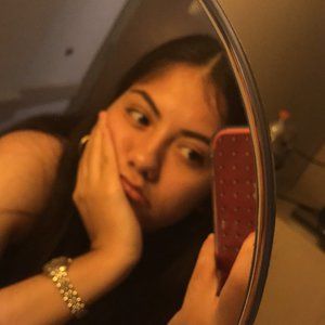 Meet your Posher, Fernanda